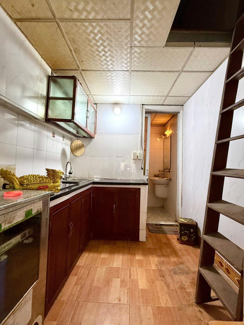 Nhà phố Đống Đa 22m² giá 3.65 tỷ - Cách ô tô tránh 10m, vị trí đỉnh chóp!