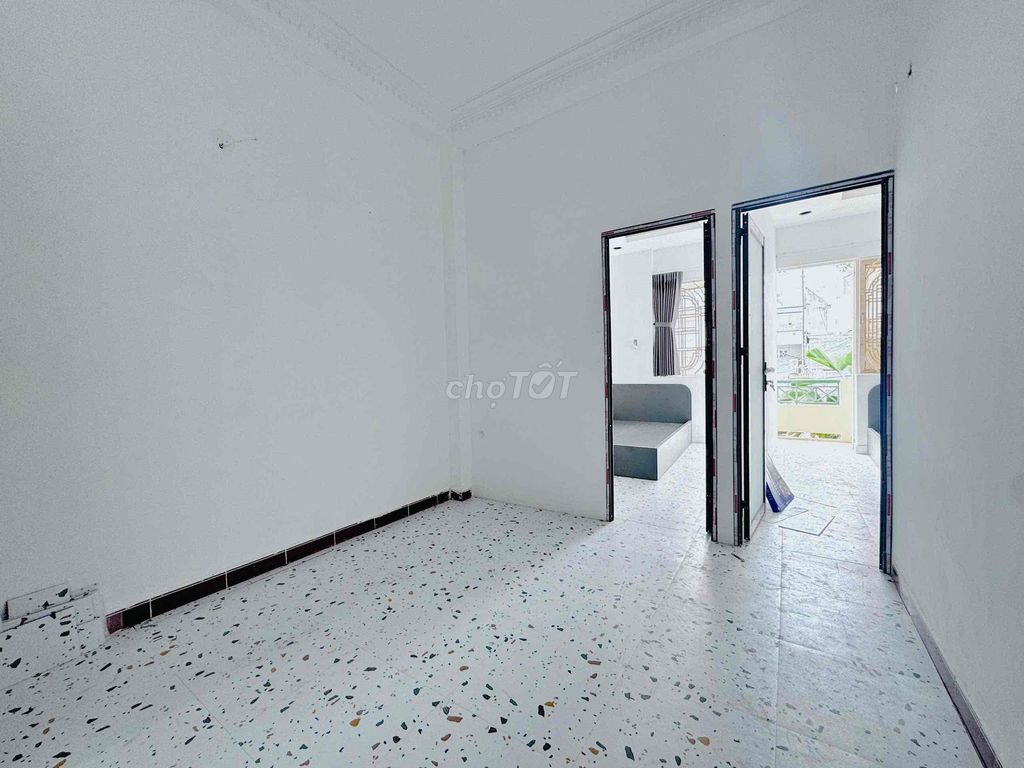 Căn hộ 2PN Bùi Đình Tuý 60m² giá chỉ 8 triệu - Full nội thất cao cấp!