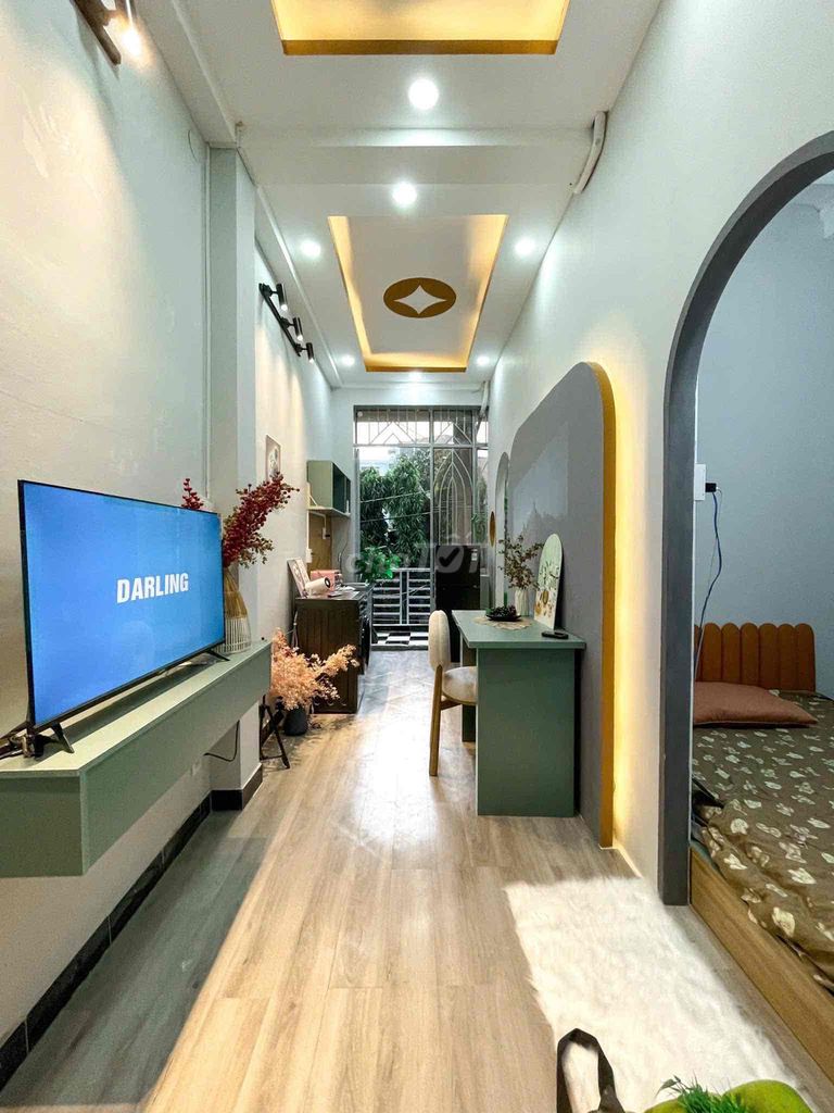 Căn hộ 2 phòng ngủ tại Cách Mạng Tháng 8 40m² - An ninh tốt, thoáng mát