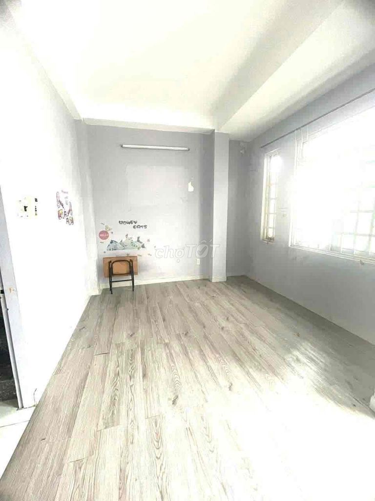 Nhà cho thuê 3PN Lê Văn Sỹ 40m² giá 14 triệu - Tiện ở và kinh doanh