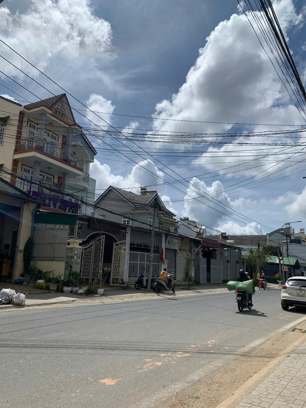 Nhà nguyên căn cho thuê mặt tiền đường Nguyên Tử Lực, Đà Lạt 160m² - Giá chỉ 40 triệu/tháng!