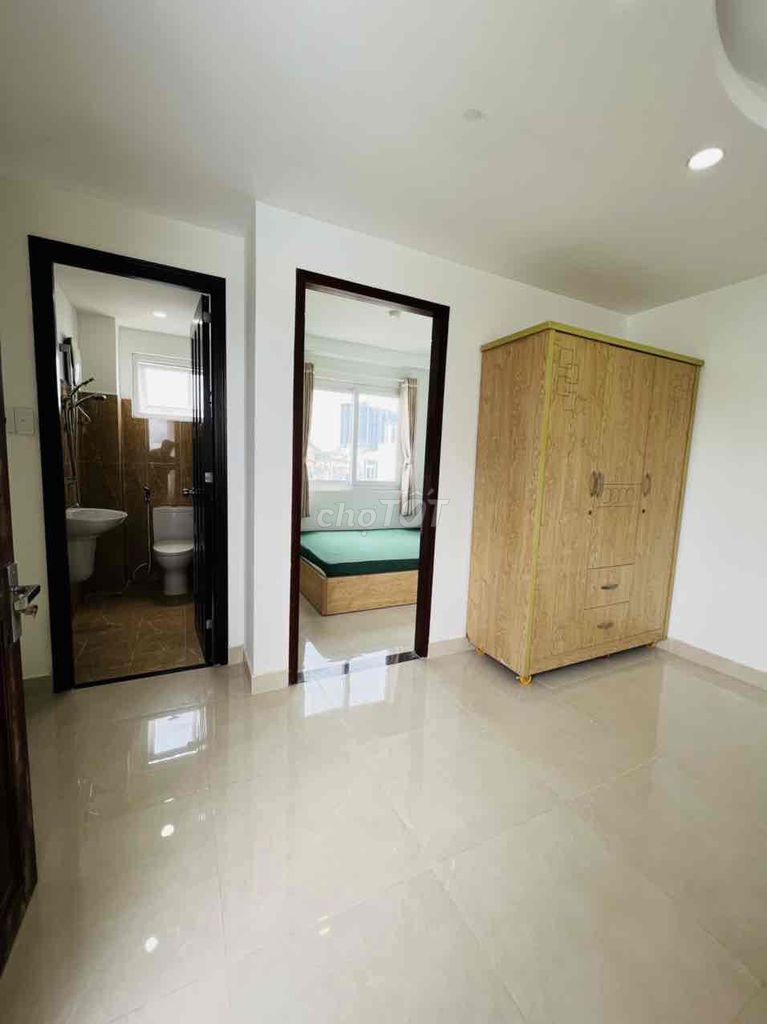 Căn hộ 1 phòng ngủ ban công 35m² giá 7 triệu - Ngay trung tâm quận 10!