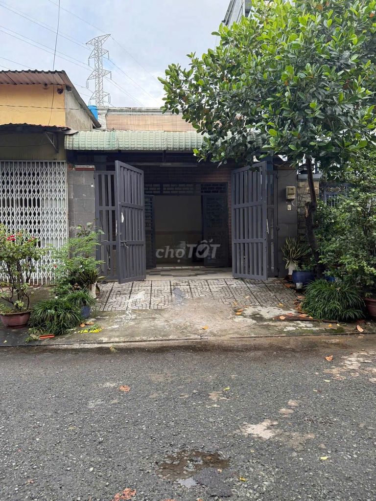 Nhà nguyên căn khu dân cư Him Lam, Trường Thọ 100m² giá 10,5 triệu - Thích hợp làm văn phòng