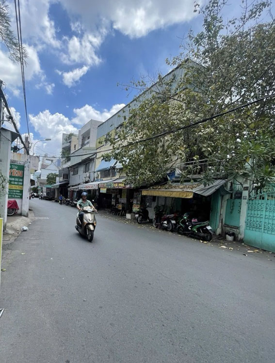 Nhà 4 tầng Tân Hòa 115m² chỉ 18 tỷ - Mặt tiền kinh doanh sầm uất!