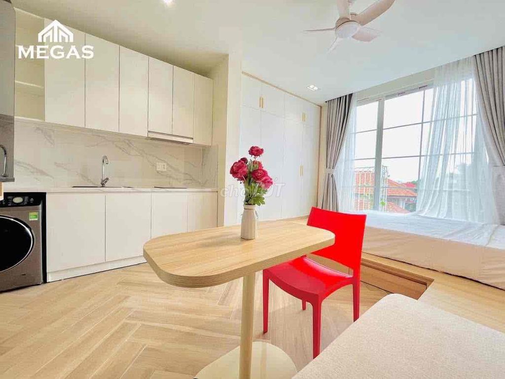 Studio Cực Xinh Ngay Vạn Hạnh Mall 35m² giá 7 triệu - Không gian thoáng đãng, đầy đủ tiện nghi!