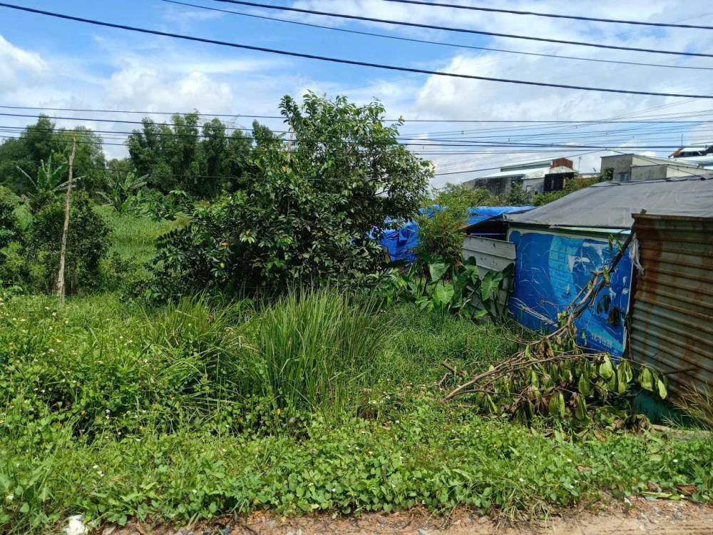 Bán đất mặt tiền đường Kinh C, Lê Minh Xuân 660m² - Giá 3 tỷ thương lượng