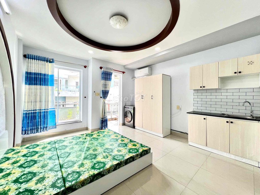 Cho thuê Studio Balcon 30m² giá 6.5 triệu - Đầy đủ nội thất, gần ĐH Bách Khoa!