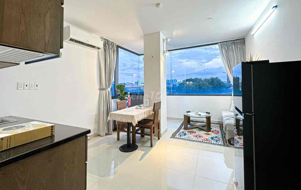 Căn hộ 1-2PN full NT cao cấp Nam Kỳ Khởi Nghĩa Q3 - View Hoàng Sa thoáng đãng!