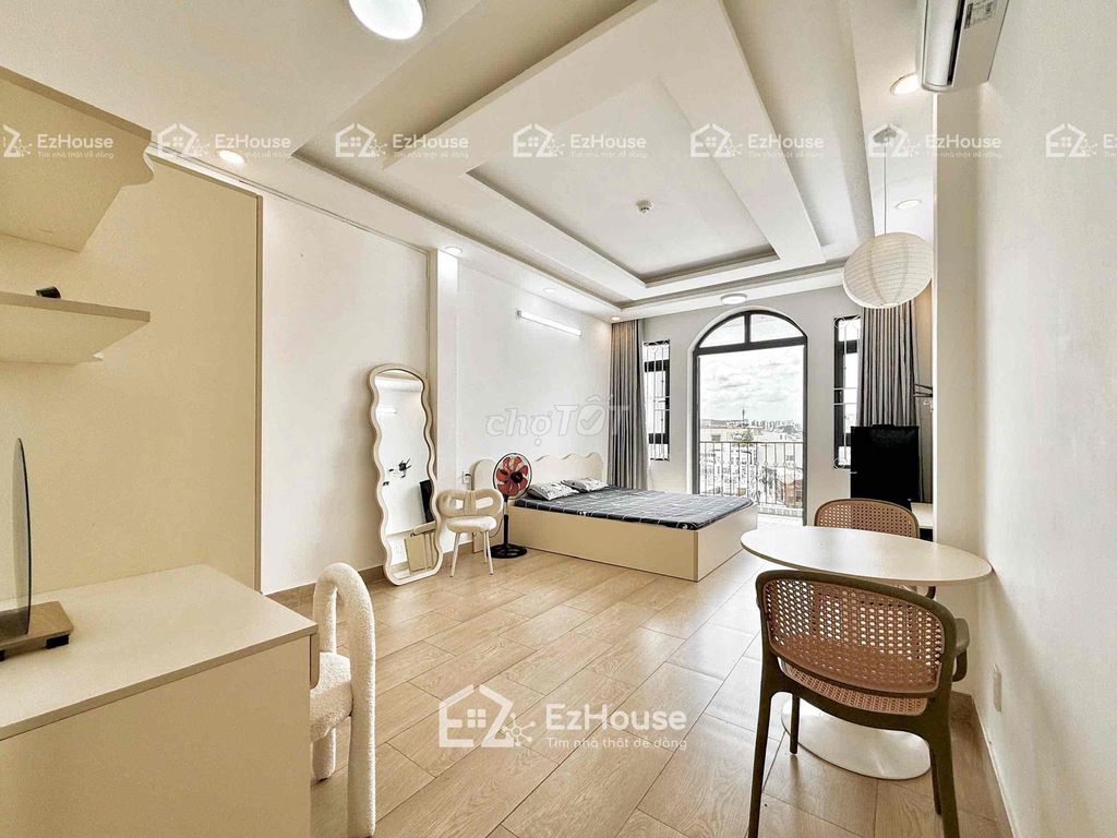 Căn hộ Penthouse 1 phòng ngủ Nguyễn Thị Nhỏ 45m² giá 10 triệu - Chính chủ cho thuê ngay!