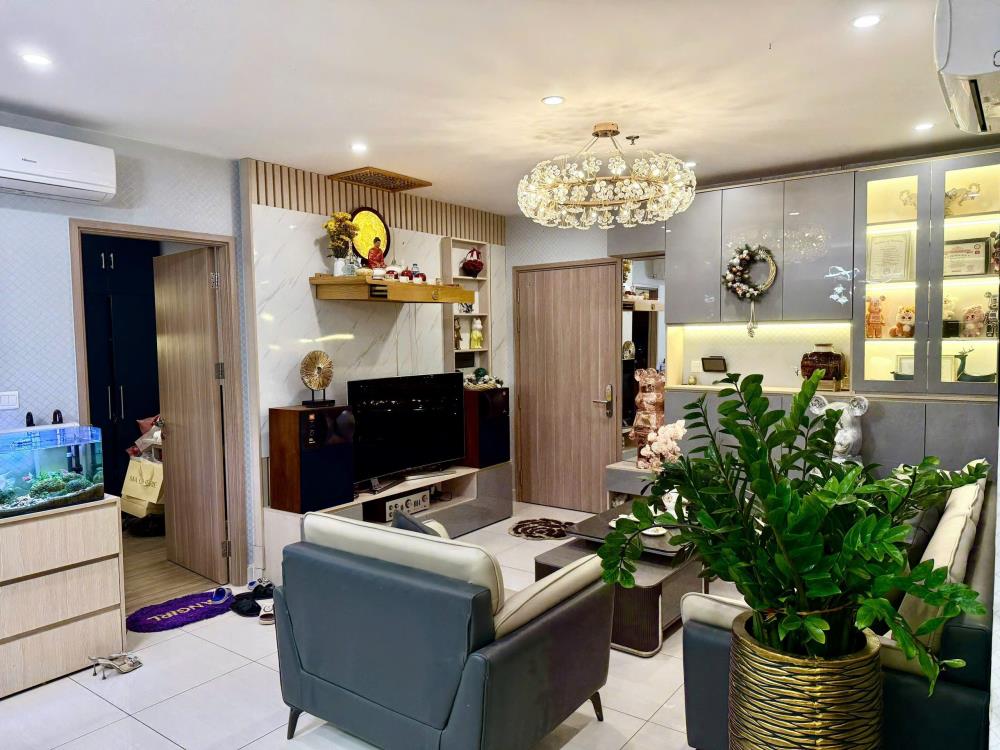 Căn hộ Vinhomes Smart City 98m² giá 8.35 tỷ - Full nội thất, sổ đỏ giao ngay!