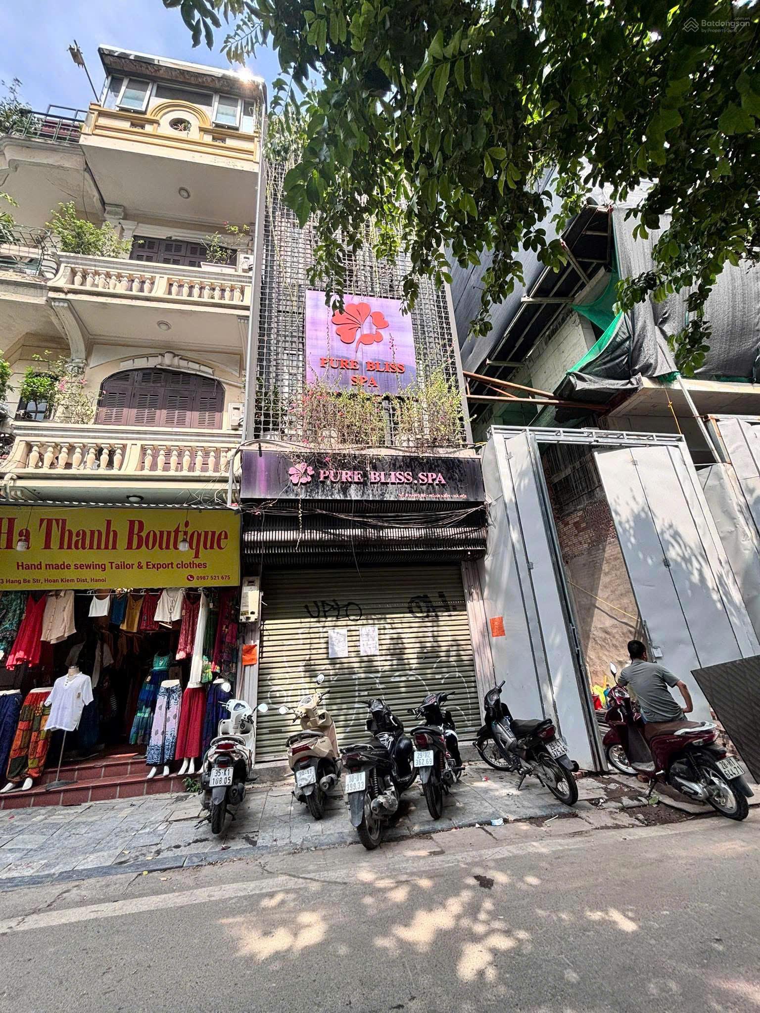 Cho thuê nhà mặt phố cổ Hàng Bè 65m² giá 145 triệu - Vị trí đắc địa trung tâm!