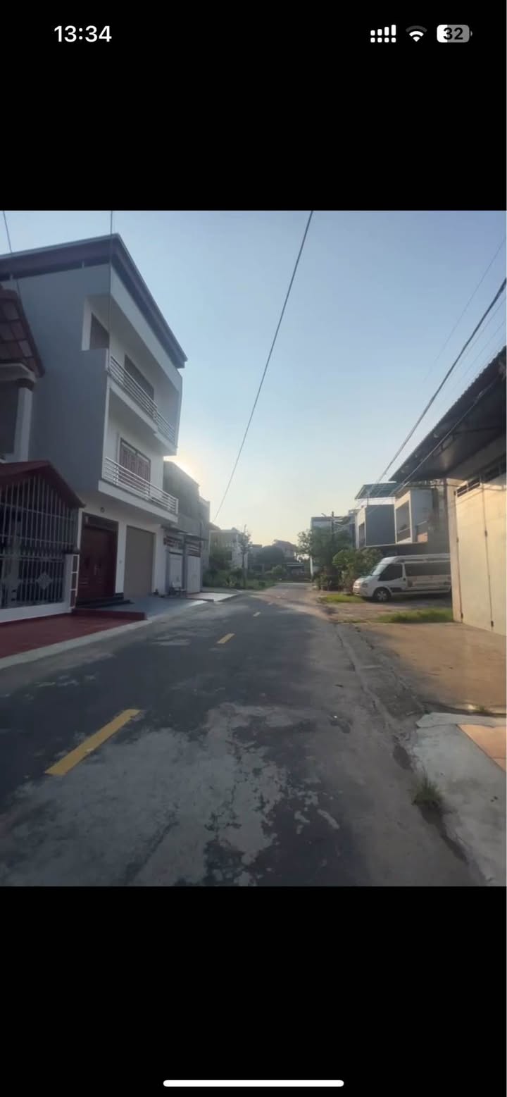 Đất nền đẹp tại phường Thanh Sơn, Uông Bí 116m² giá chỉ 2 tỷ - Diện tích lý tưởng cho xây dựng!