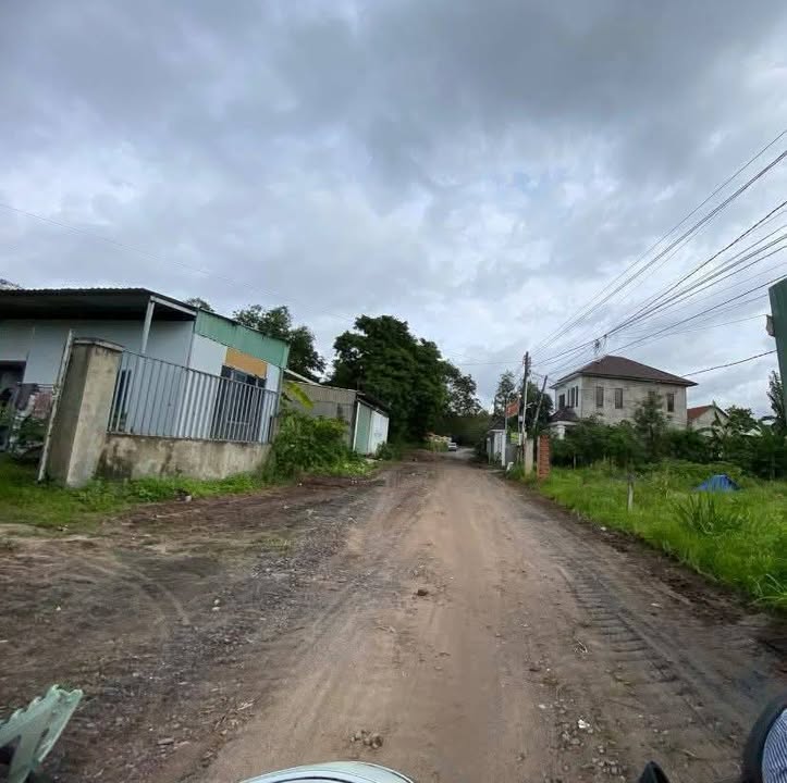 Đất thổ cư An Phước 110m² giá 1.1 tỷ - Sổ hồng riêng, xe ô tô vào tận nơi!