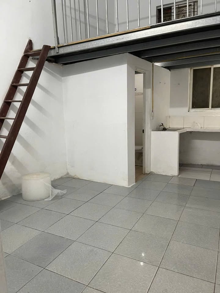 Phòng trọ cho thuê tại Lĩnh Nam 23m² giá chỉ 2.25 triệu - An ninh tốt, tiện nghi đầy đủ!