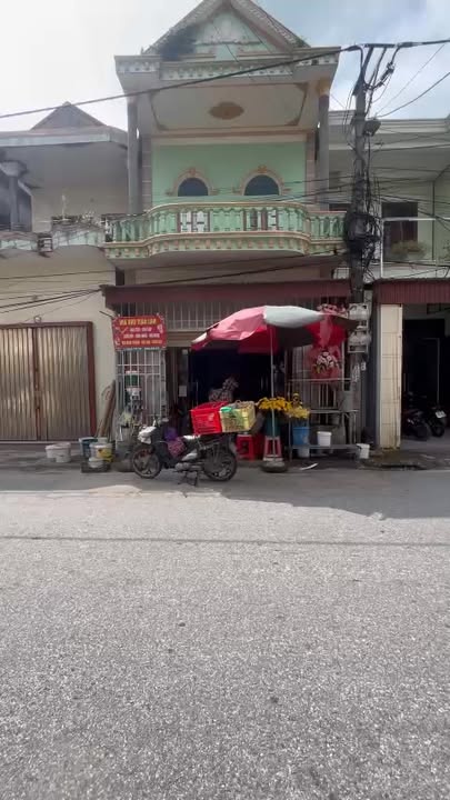 Nhà 2 tầng Xóm 9, Nghĩa Phú, 125m² giá 2 tỷ - Vị trí kinh doanh thuận lợi!