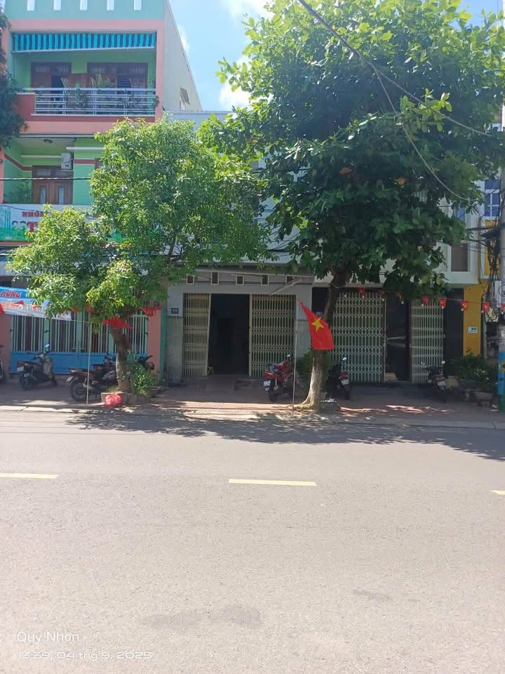 Nhà mặt tiền Hoàng Văn Thụ, Quy Nhơn 95m² giá 8.5 tỷ - Kinh doanh lý tưởng!