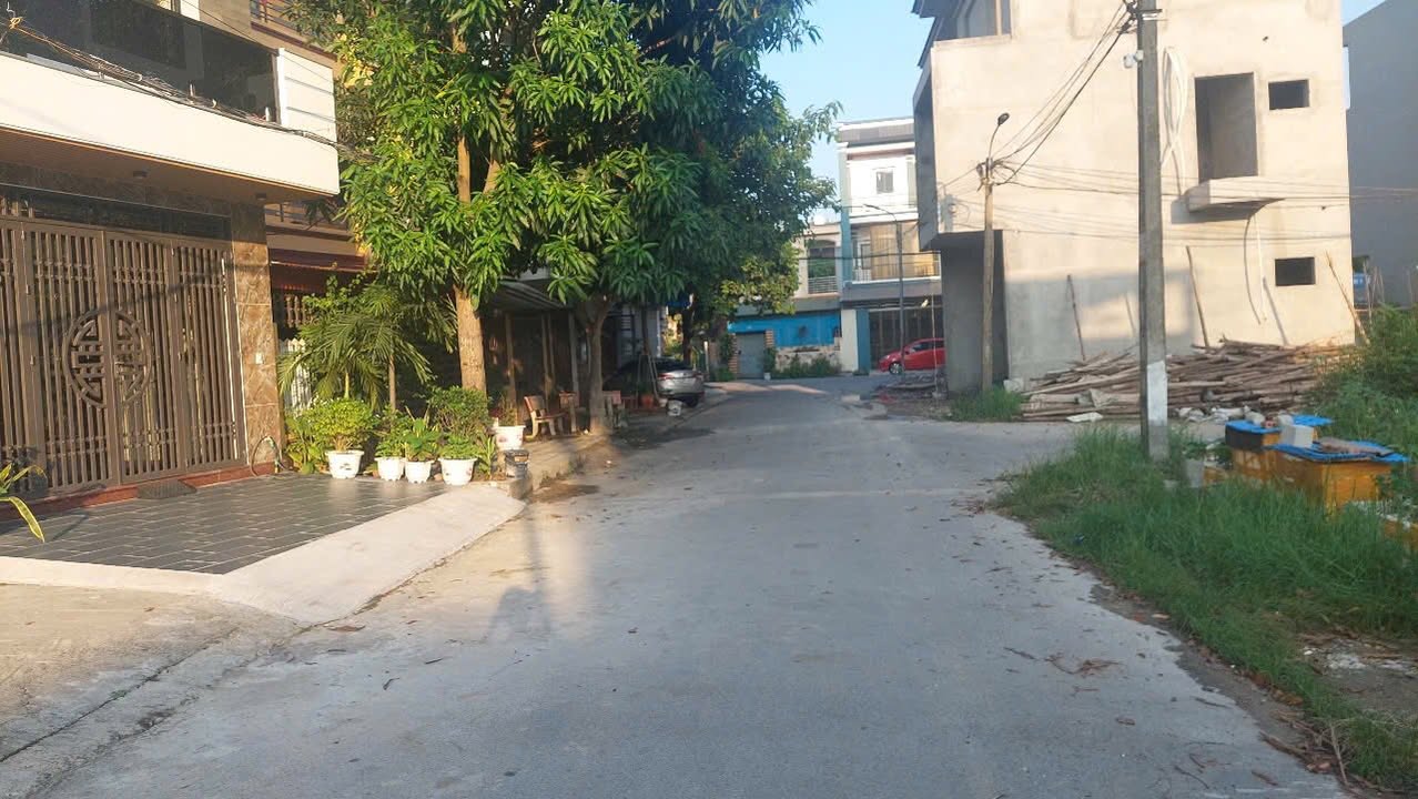 Đất nền Thanh Miếu Việt Trì 103m² giá 4 tỷ - Đường rộng thông tứ phía!