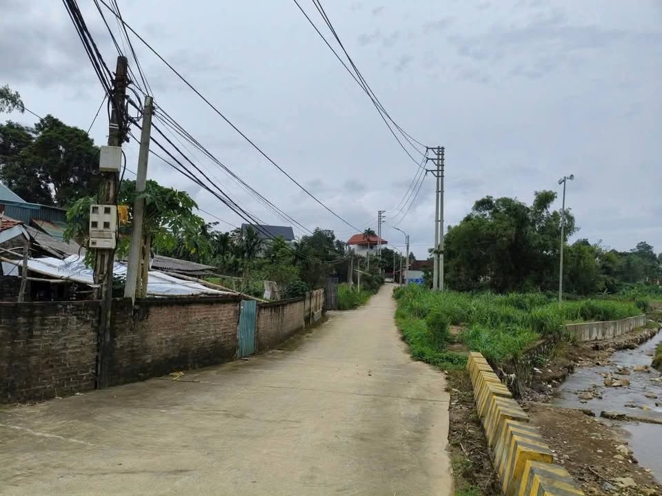 Đất nghỉ dưỡng Minh Quang Ba Vì 1581m² giá chỉ 3 tỷ - Sổ đỏ chính chủ!