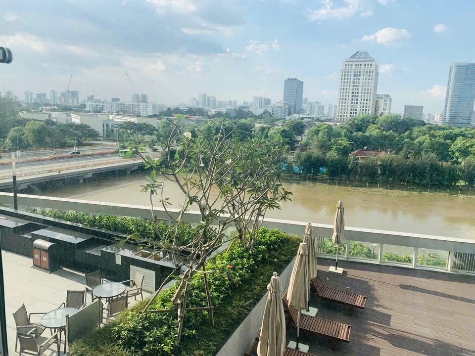 Căn hộ Midtown M5 Quận 7 135m² giá 15.5 tỷ - Căn góc đẹp nhất với view sông