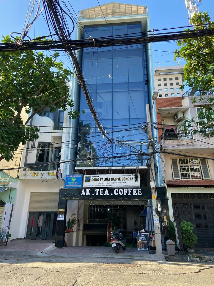 Nhà mặt tiền đa công năng tại Tân Sơn Nhì, Tân Phú - 116m² giá 24.5 tỷ!