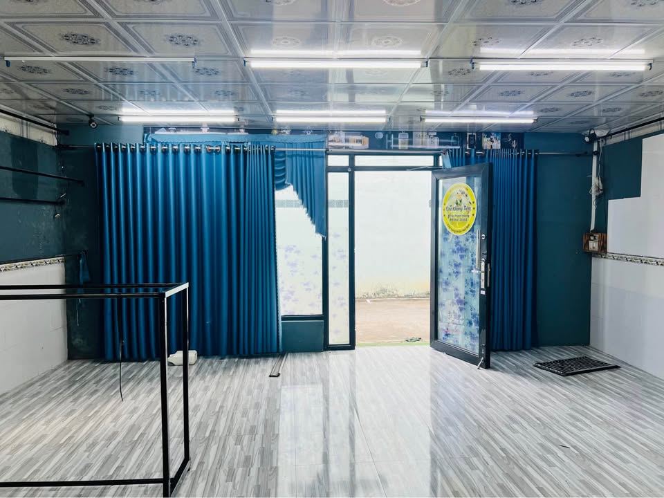 Nhà mặt tiền đường 19/5, phường 8, Cà Mau 59m² giá 1.4 tỷ - Đầu tư sinh lời!