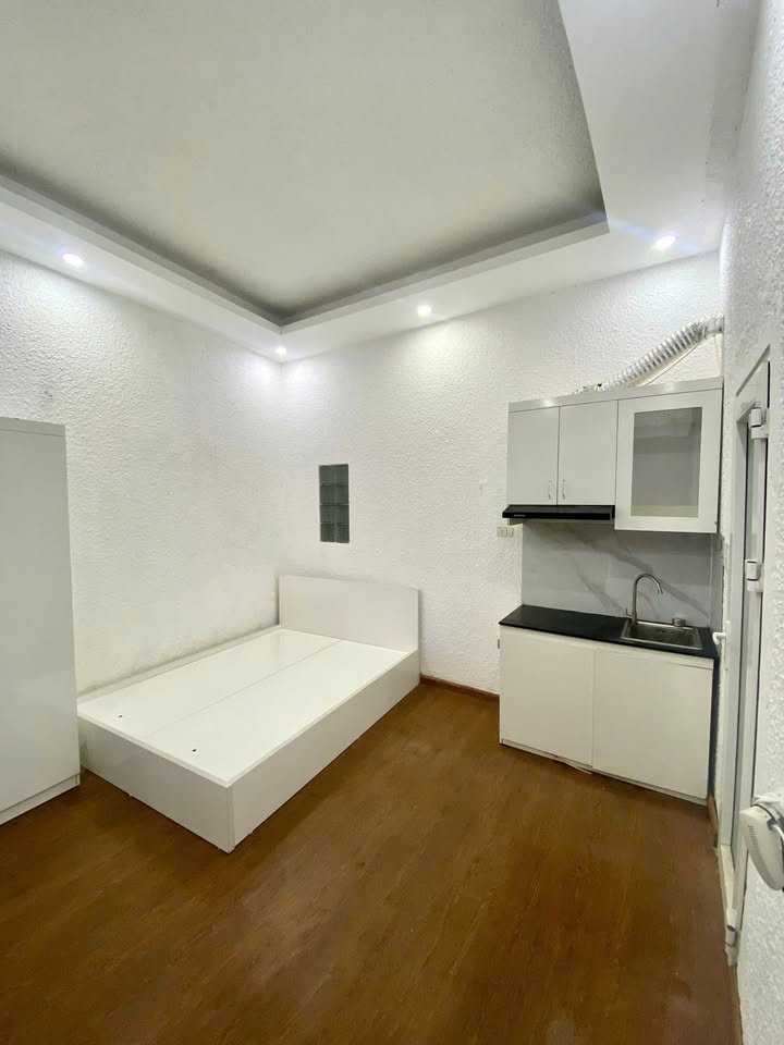 Phòng cho thuê 2 ngủ tại ngõ 77 Quan Hoa - Giá thỏa thuận hấp dẫn!