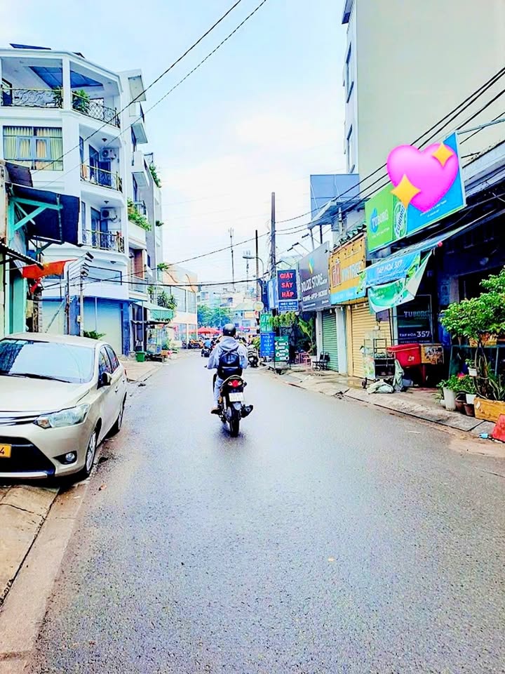 Mặt tiền Nguyễn Xí Bình Thạnh 142m² giá 16.8 tỷ - Cơ hội đầu tư tuyệt vời!
