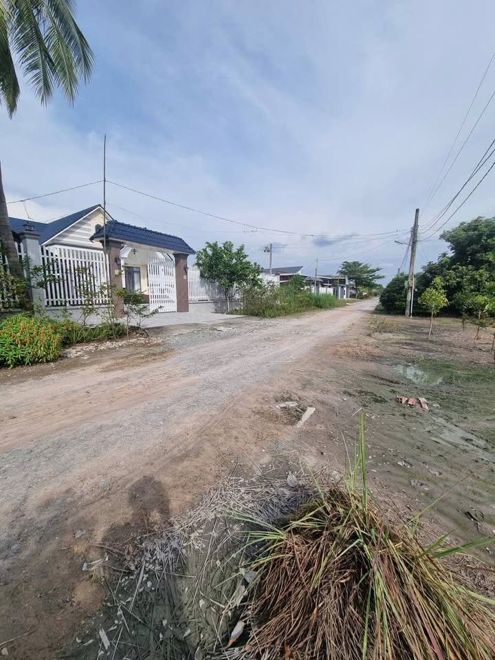 Đất Hẻm 17 Đường Trường Đông, Hòa Thành 240m² - Giá 600 triệu, Sổ đỏ chính chủ!