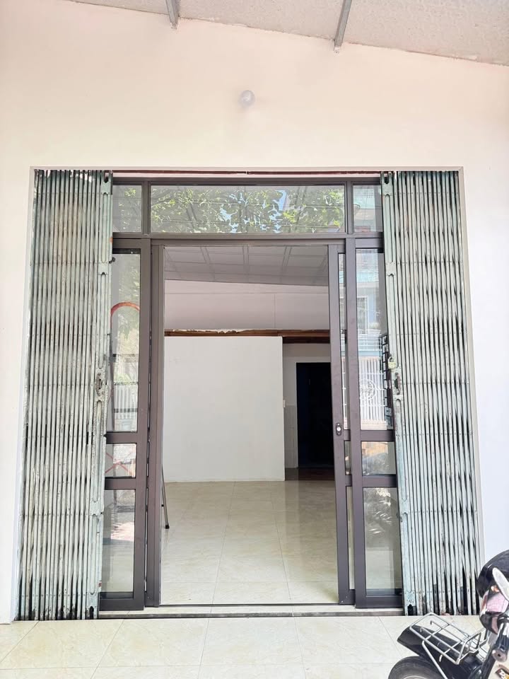 Phòng trọ cho thuê tại Đô Đốc Lộc, Bắc Cường - Không gian rộng rãi, tiện nghi