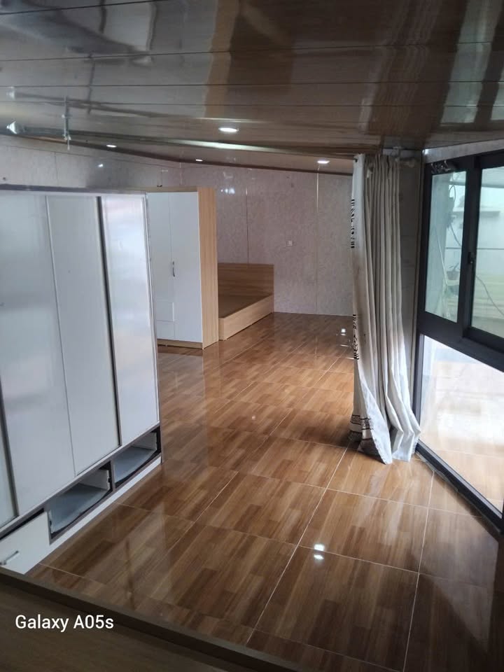 Phòng cho thuê tại Đường Láng, Đống Đa, 60m² chỉ 7 triệu - Full nội thất, thoáng mát!