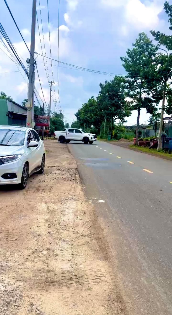 Đất nền mặt tiền đường Duy Tân, Long Khánh 165m² giá 42.9 tỷ - Cơ hội đầu tư sinh lời!