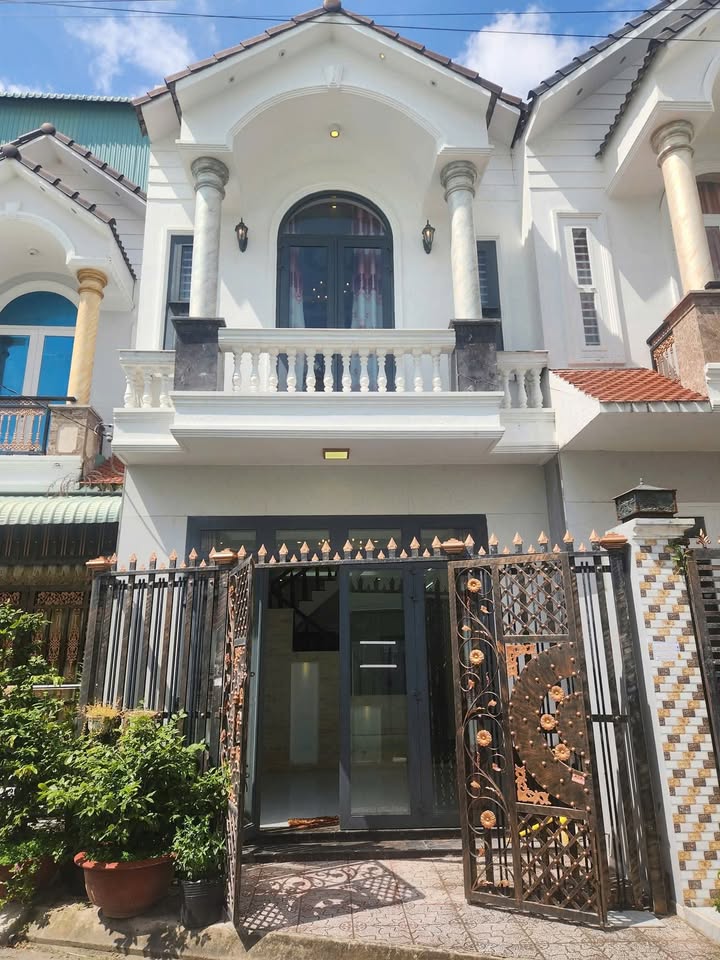 Nhà trệt lầu KDC Quân Bảo Cần Thơ 54m² giá 2.87 tỷ - Sổ đỏ chính chủ!