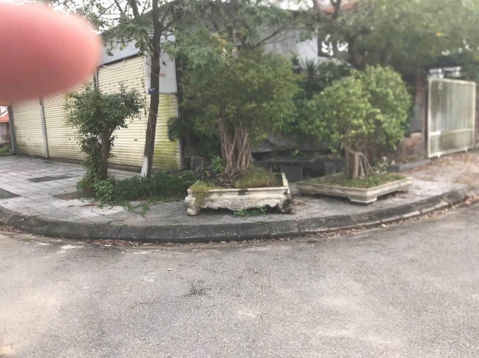 Đất nền 2 mặt tiền Khu quy hoạch Biệt Thự Thủy Thanh 300m² giá 15 tỷ - Sổ hồng chính chủ!