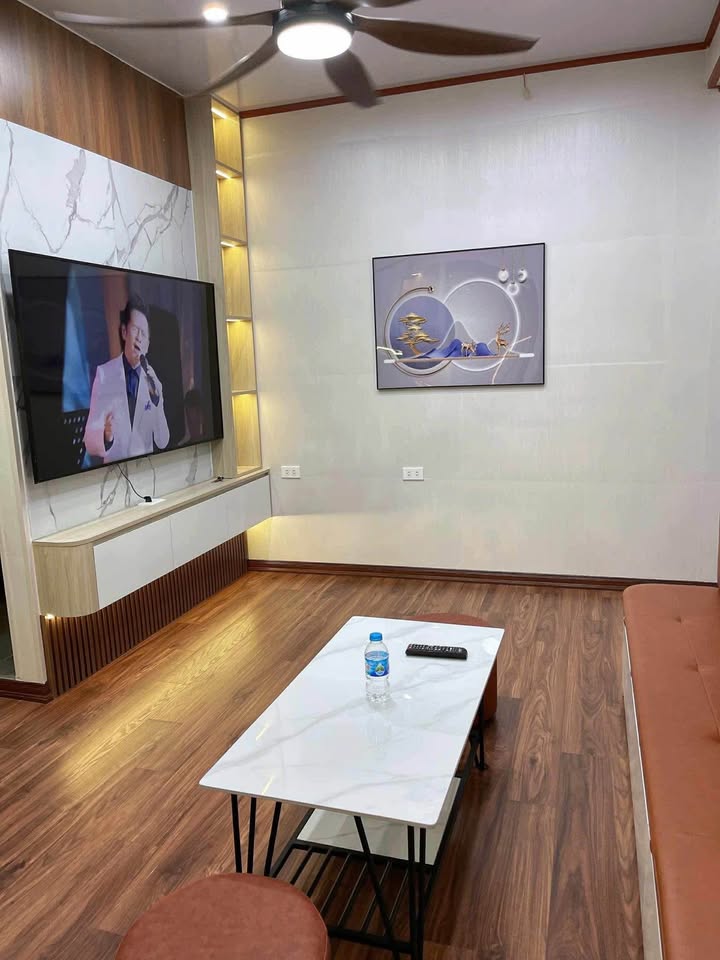 Căn hộ CC Phú Thượng Tây Hồ 42m² giá 3 tỷ - Vị trí đắc địa gần hồ Tây!