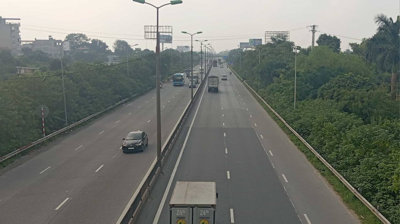 Đất nền Nam Hồng Đông Anh 33m² giá 2.1 tỷ - Đường ô tô vào tận nơi!