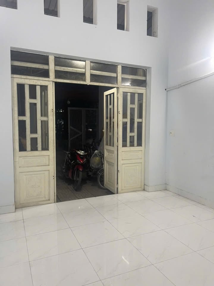 Nhà cho thuê tại Vĩnh Lộc A, Bình Chánh 4.14m² giá chỉ 2.5 triệu - Sân rộng rãi thoáng mát!