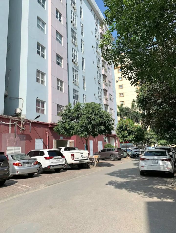 Căn hộ chung cư 3PN Mễ Trì Hạ 75m² giá 6.15 tỷ - Full nội thất cao cấp!