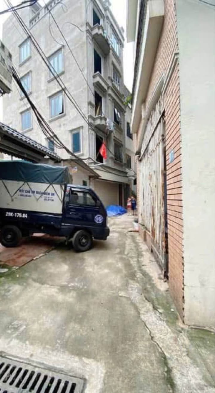 Nhà 5 tầng Lê Trọng Tấn 35m² giá thỏa thuận - Lô góc cực thoáng, ô tô cách 30m!