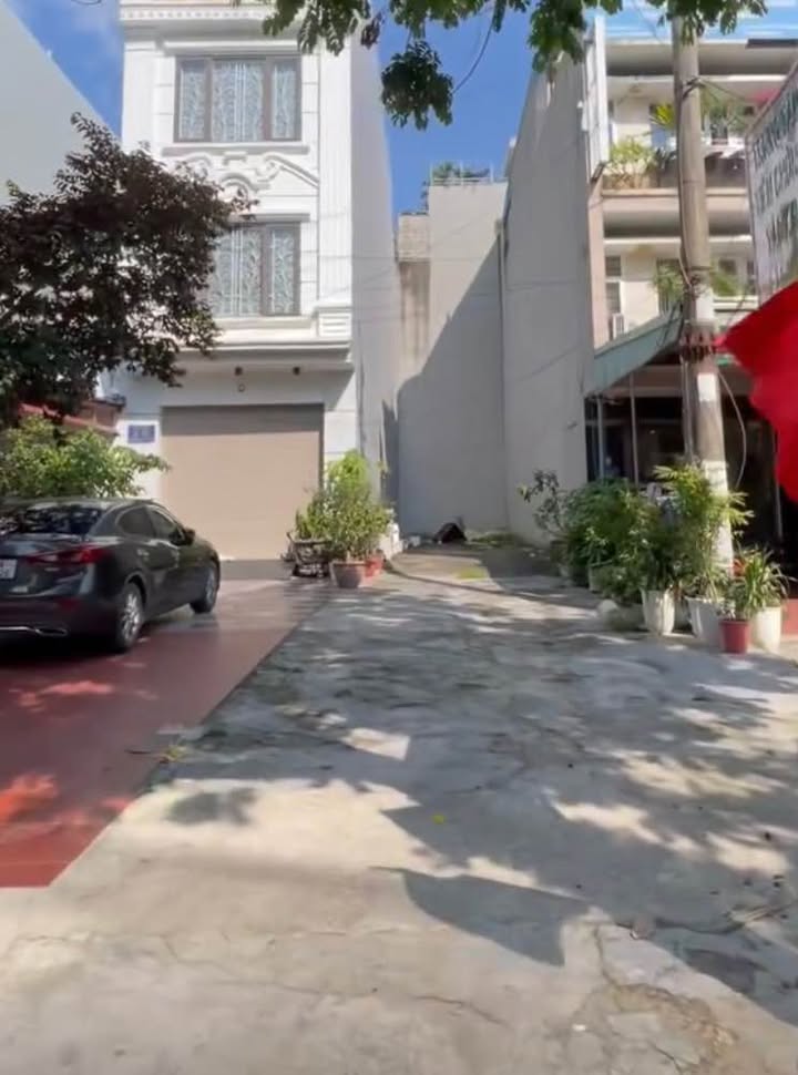 FrontHouse đường Trung Lực 81m² giá thỏa thuận - Vị trí cực đẹp, vỉa hè rộng rãi!