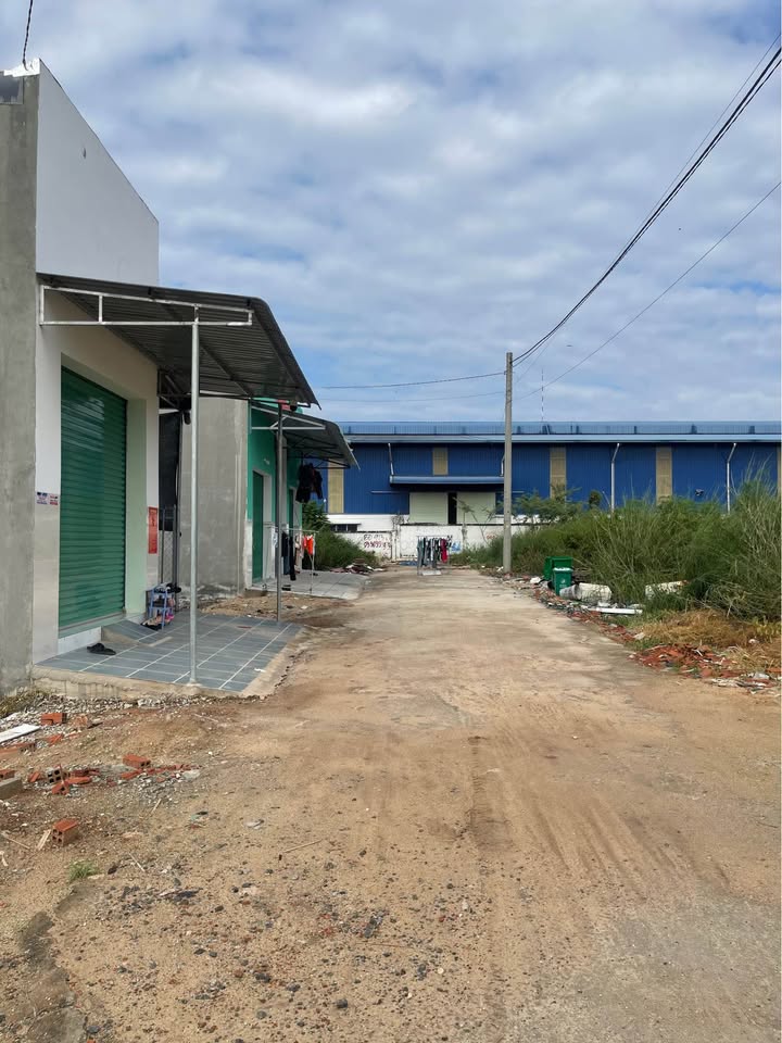 Dãy trọ Tân Phú, Đồng Phú 145m² giá 1.5 tỷ - Đầu tư sinh lời ngay!