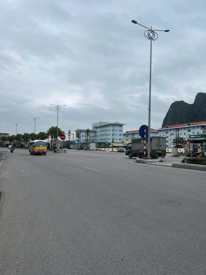 Đất nền Lữ đoàn 170, Hà Tu 85m² - Sổ đỏ chính chủ, ô tô vào tận nơi!