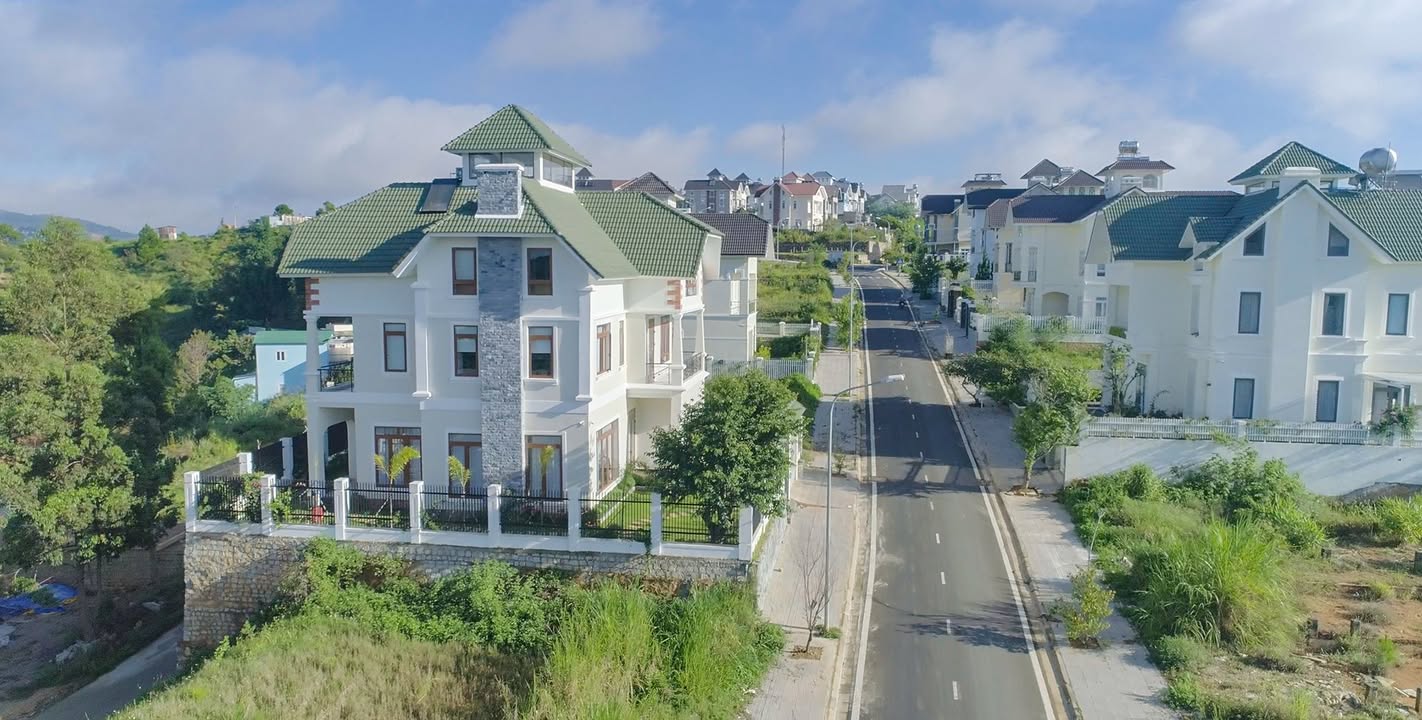 Đất mặt tiền đường An Sơn Đà Lạt 520m² giá chỉ 25 tỷ - Cơ hội đầu tư không thể bỏ qua!