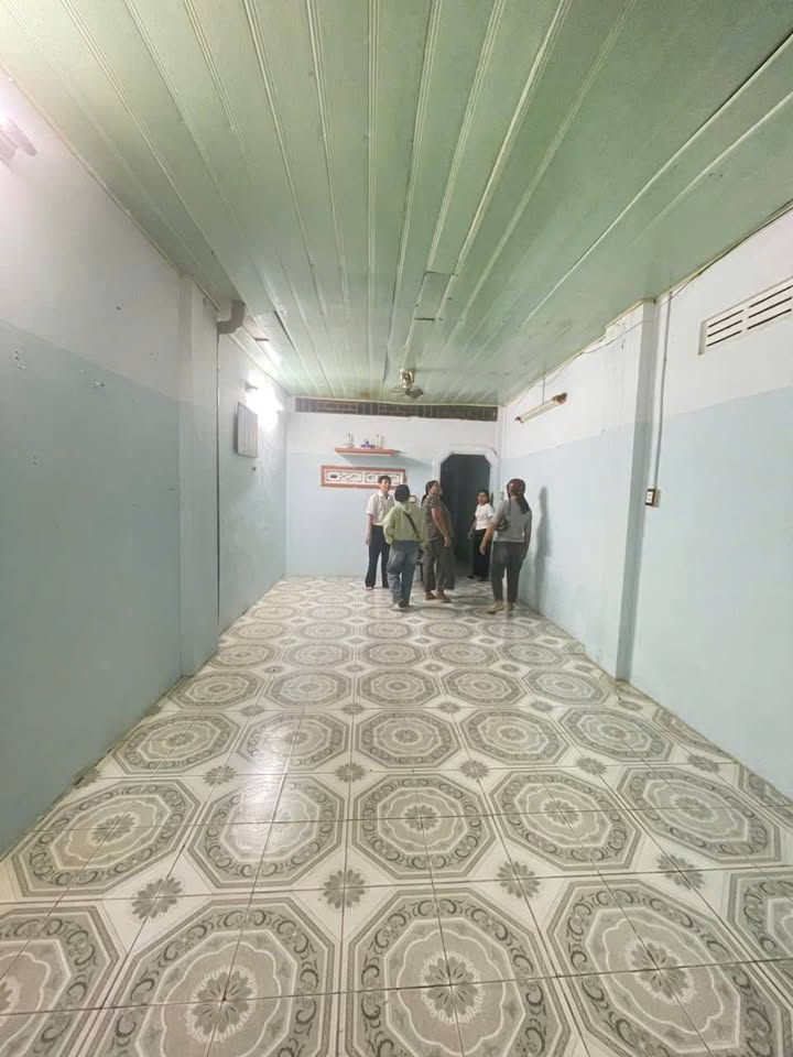 Nhà cho thuê đường Y Ngông, Buôn Ma Thuột 100m² - Không gian lý tưởng cho gia đình nhỏ!