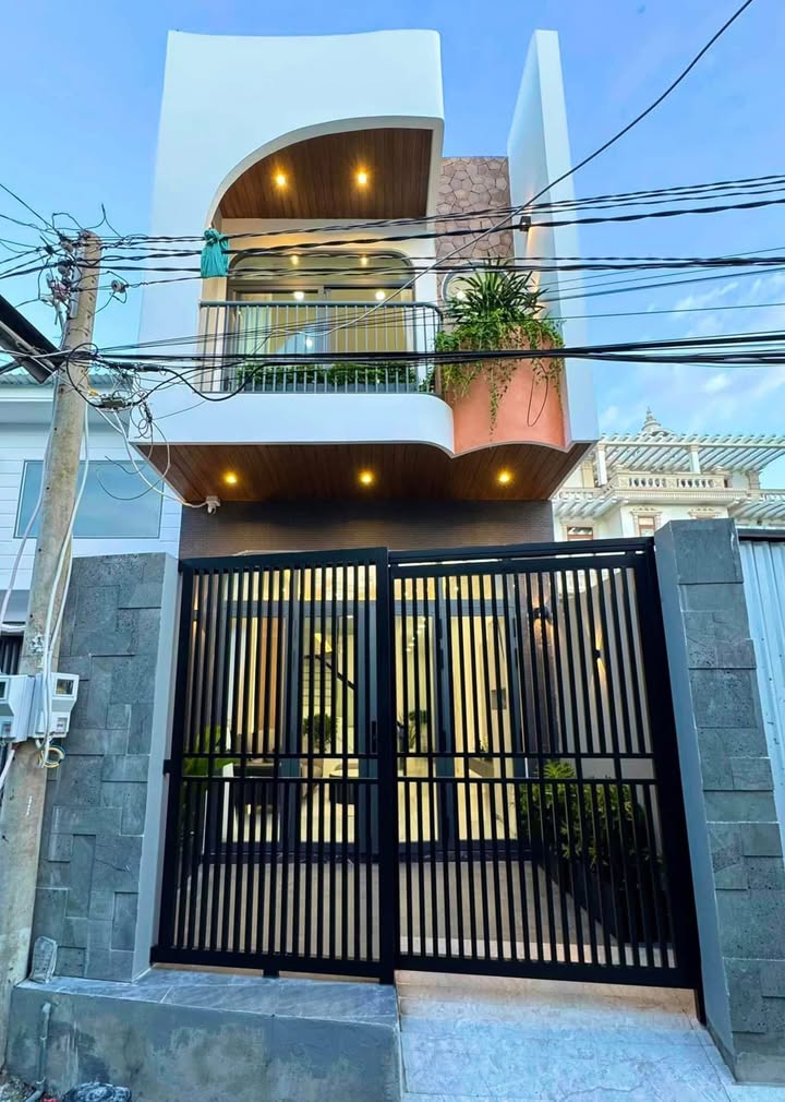 Nhà đẹp 58.5m² gần Lotte Mart, Cần Thơ - Thiết kế hiện đại, giá 3.5 tỷ!