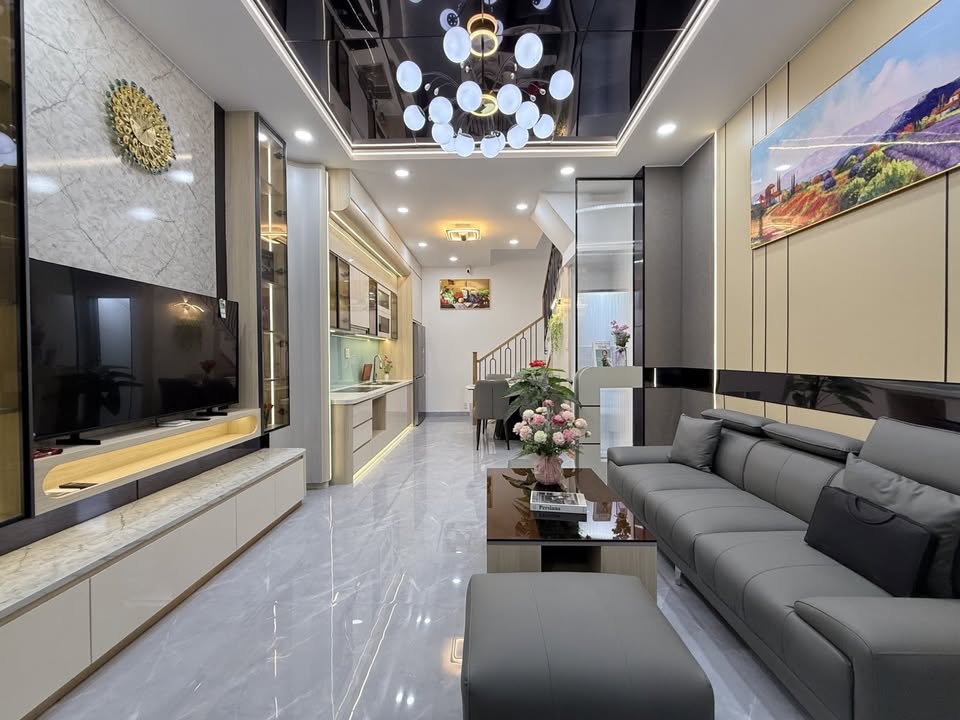 Nhà 4 tầng đường Phan Huy Ích, Tân Bình 39m² giá 7,38 tỷ - Sẵn sàng ở ngay!