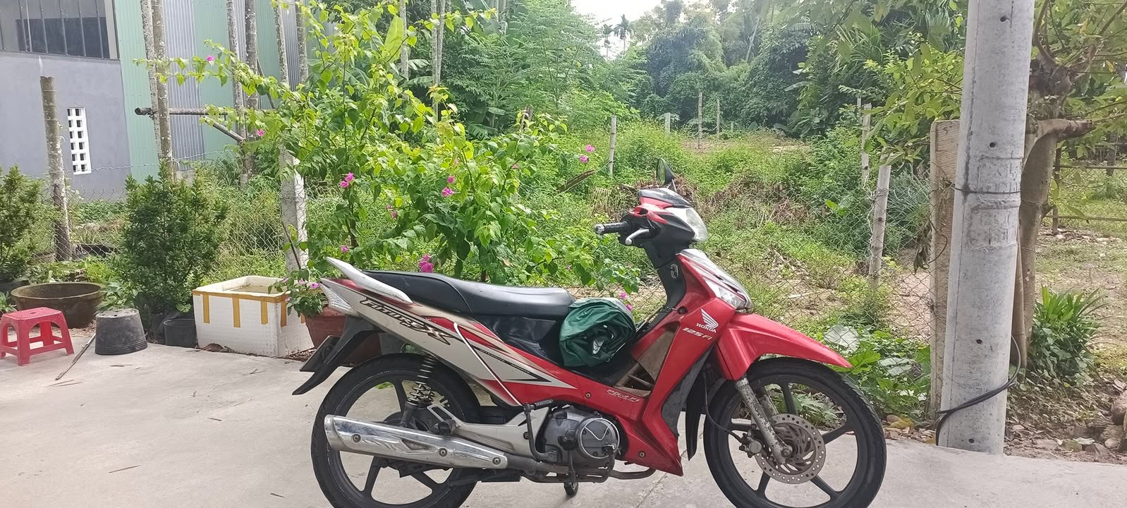 Lô đất Vĩnh Điện 175m² giá 1 tỷ - Vị trí đắc địa gần trường học và bệnh viện!