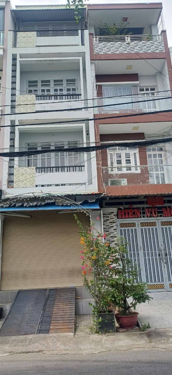 Nhà phố 351/27 An Dương Vương, Quận 6, 196m² giá 11.5 tỷ - Sẵn sàng vào ở ngay!