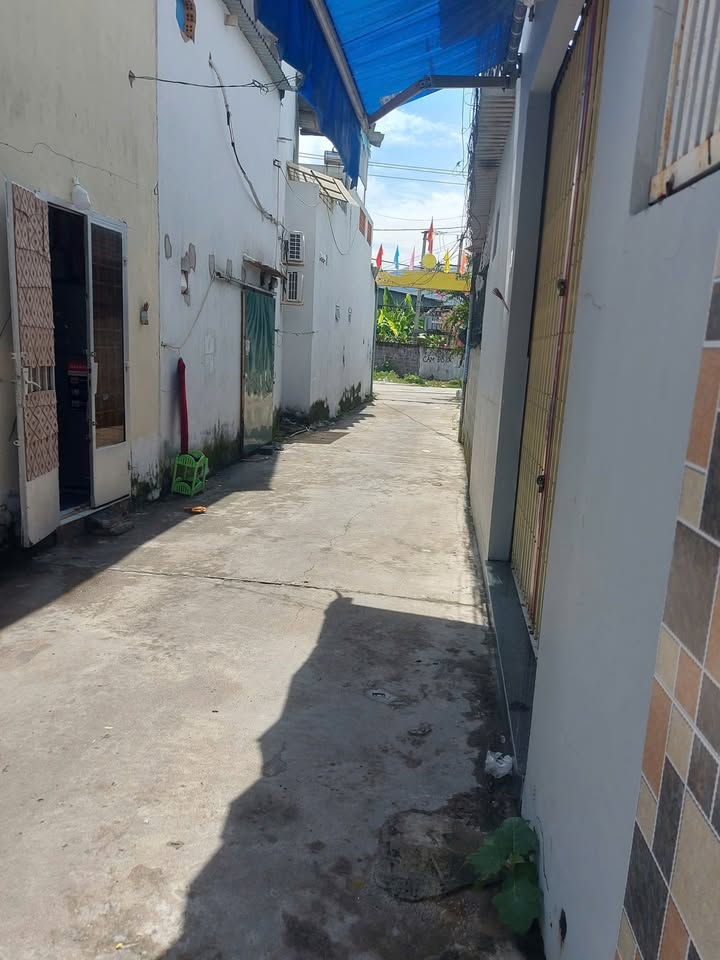 Nhà góc 2 mặt tiền Trần Sâm, 123m² giá 3.2 tỷ - Cơ hội đầu tư hiếm có!