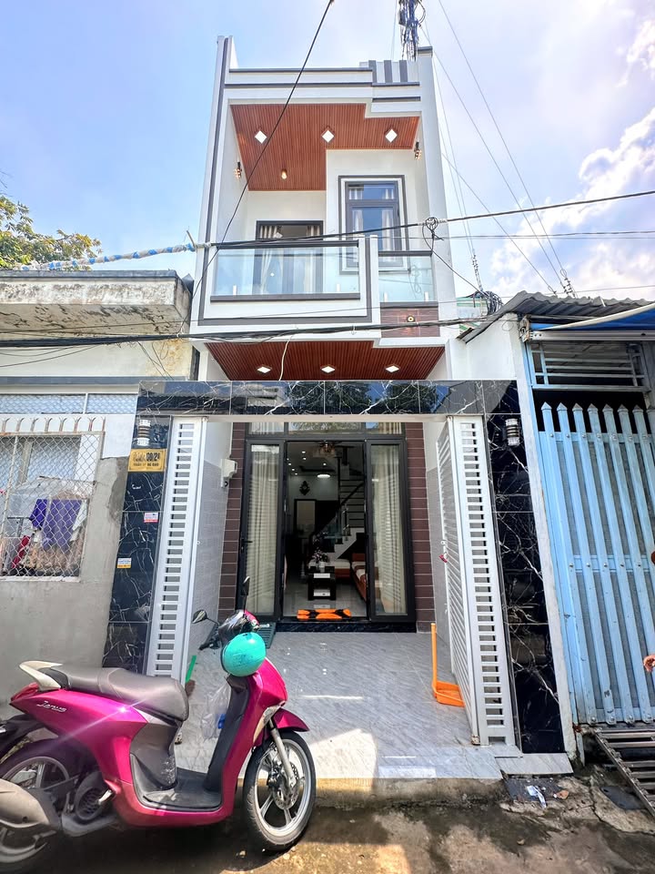 Nhà 3 phòng ngủ Hẻm 138 Trần Hưng Đạo, Cần Thơ, 43m² giá 2.85 tỷ - Sổ hồng chính chủ!