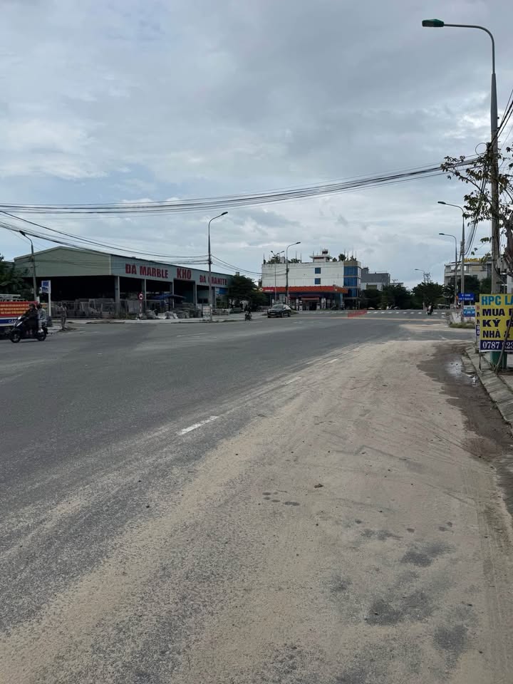 Lô đất mặt tiền Mai Chí Thọ, Hòa Xuân, 100m² giá 7.65 tỷ - Tiềm năng sinh lời cao!